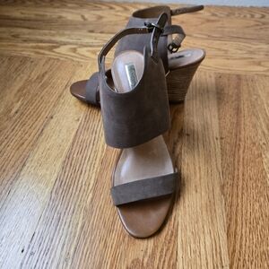 Halogen Brown Leather Sandals